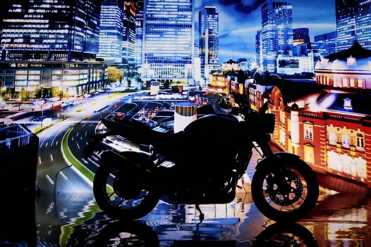 Honda CB400 Super Four 2026 : le retour de la légende 400 cm³