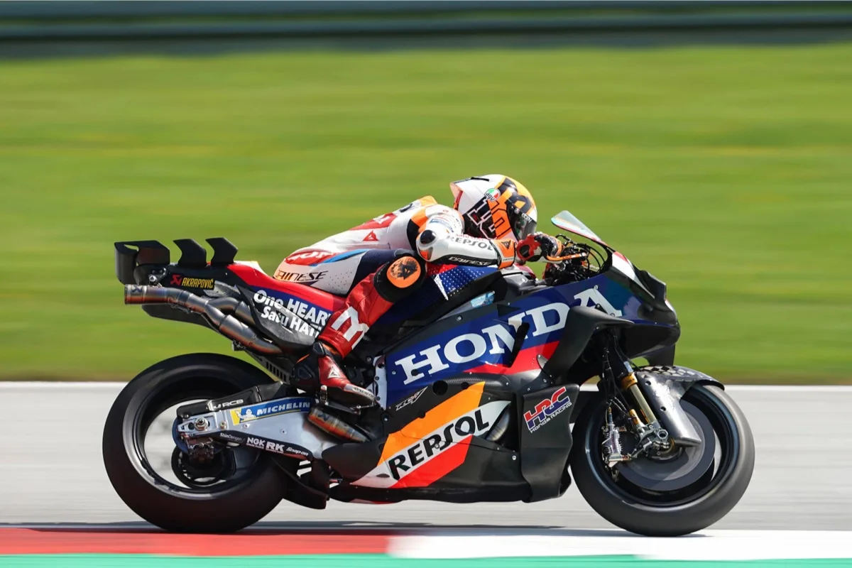 Moteur V5 Honda : Pourquoi ce Chef-d'Œuvre MotoGP N'a Jamais Vu la Route