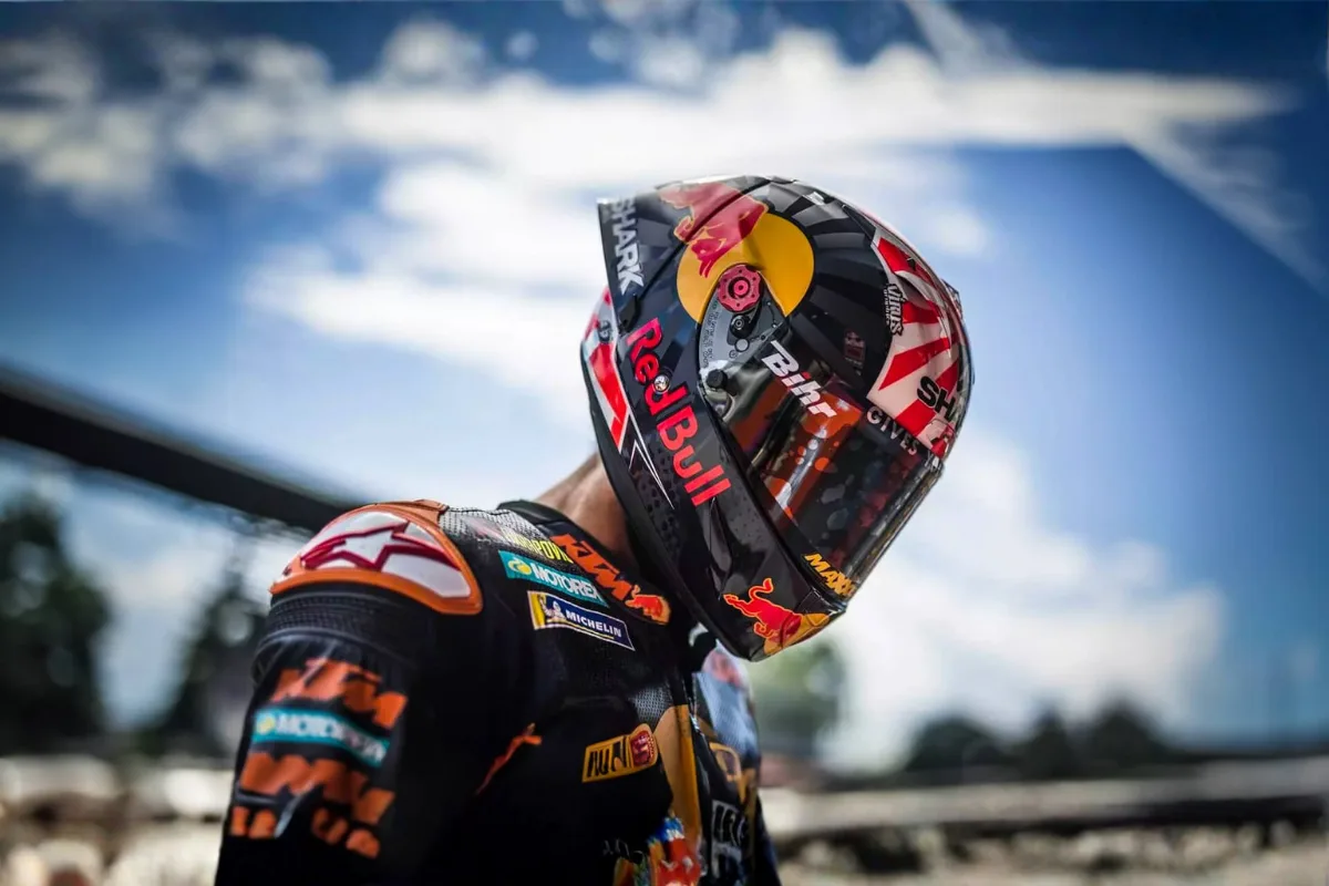 Norme FIM : Casques MotoGP non conformes, pilotes en danger ?