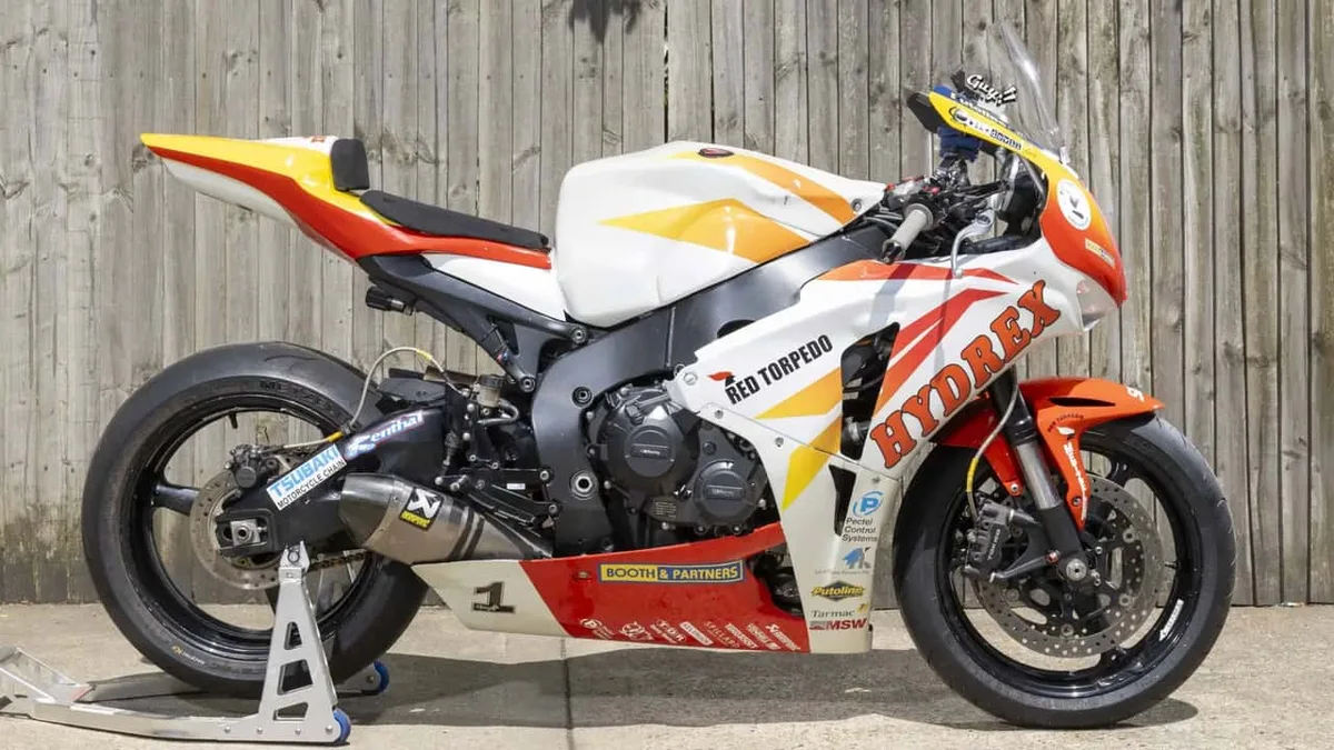 Honda Fireblade Superstock 2008 Guy Martin aux enchères - TT Île de Man
