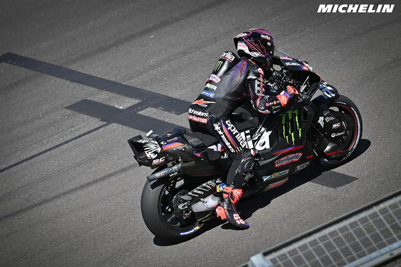 Jorge Martin Aprilia Silverstone J1 MotoGP 2026 : Top 5 mais écart