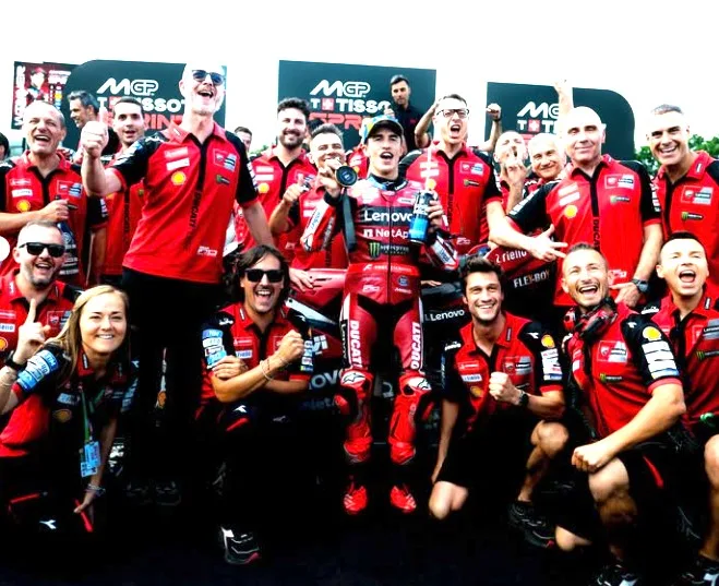 MotoGP 2026 : Marquez remonte, Aprilia craque - Championnat relancé