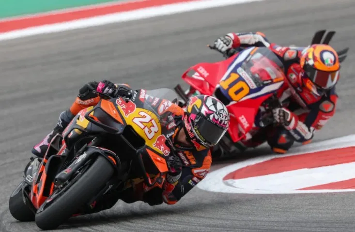 Luca Marini Tech3 KTM 2027 : transfert MotoGP, négociation, contrat