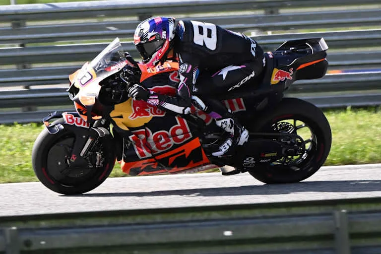 Senna Agius KTM : test MotoGP 2027 réussi au Red Bull Ring